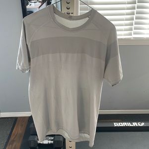 Lulu workout shirt